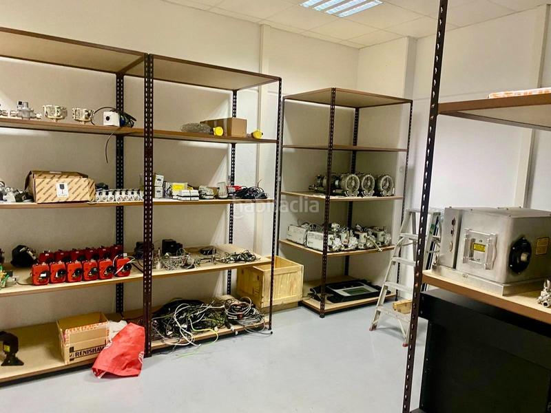 Foto 34b6a189-6b3f-4c8c-8689-bd71d65b9dad. Affitto capannone industriale in Gava Mar Gavà