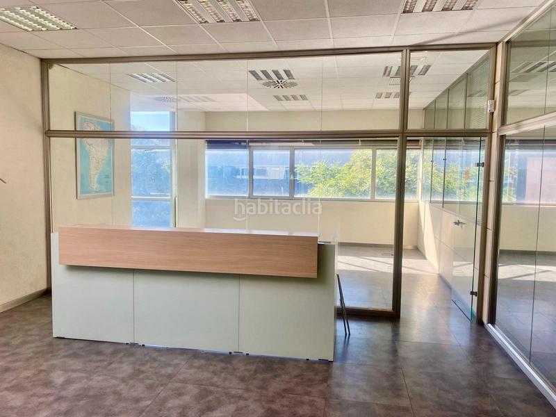 Foto 7d2bc9c4-3f19-4125-af1a-3a9d0c68f78e. Affitto capannone industriale in Gava Mar Gavà