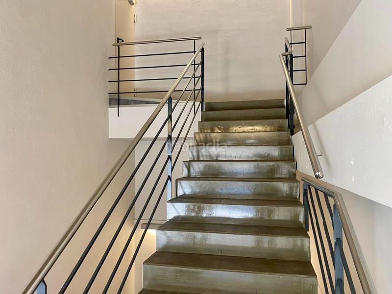 Foto 691a0957-a5c5-450d-a9e6-205adbc19dad. Lloguer nau industrial a Gava Mar Gavà