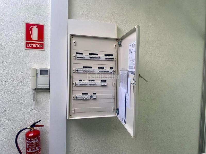 Foto 9b201464-5936-45af-8ffa-b9a45e84d1dc. Lloguer nau industrial a Gava Mar Gavà