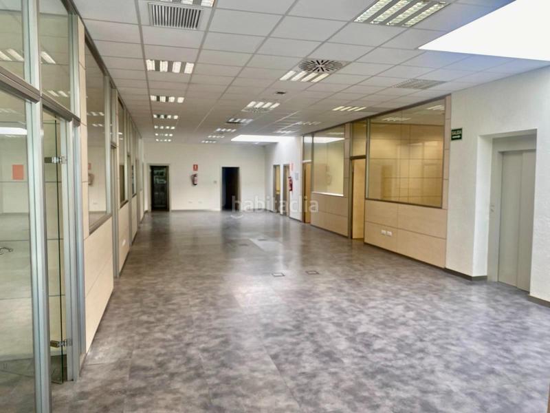 Foto d509a5f1-be1d-429d-a0ca-8f1631bbf181. Lloguer nau industrial a Gava Mar Gavà