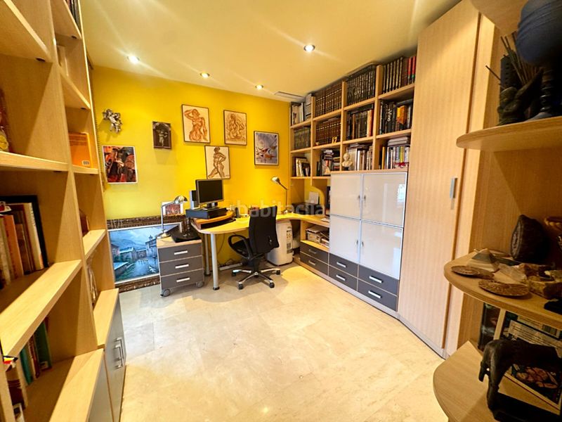 Foto 55631d0e-e310-48b3-a3c8-d57633483426. Casa adossada amb aparcament piscina a Montgat