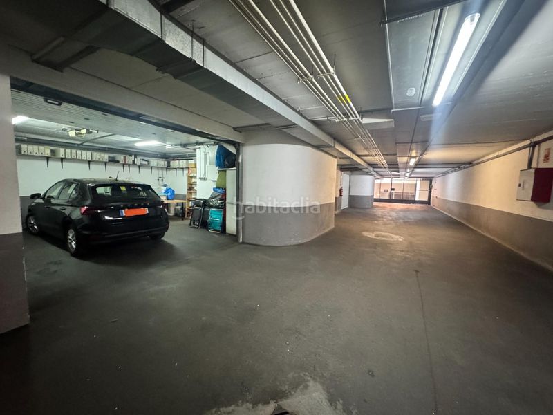 Foto a92f2d75-f802-4520-a7c9-2331fbe1cf73. Casa adossada amb aparcament piscina a Montgat