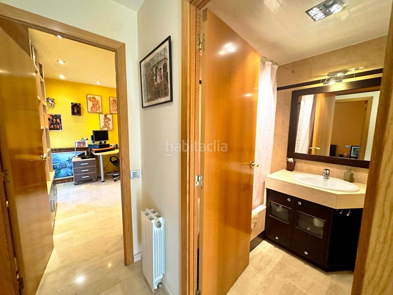 Foto d16ae444-4646-4306-bb06-cbc9ded5968e. Casa adossada amb aparcament piscina a Montgat