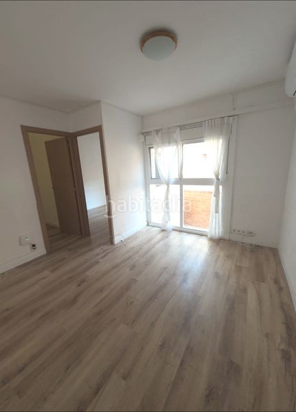 Foto 133d0055-3bd3-4a5b-8b00-a5b2c44243fe. Pis a Carmel Barcelona