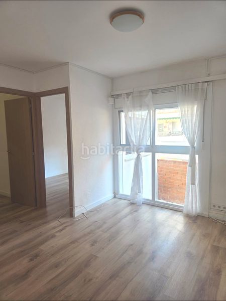 Foto 4f03850a-f790-4b38-90e3-46f2d28c1e13. Pis a Carmel Barcelona