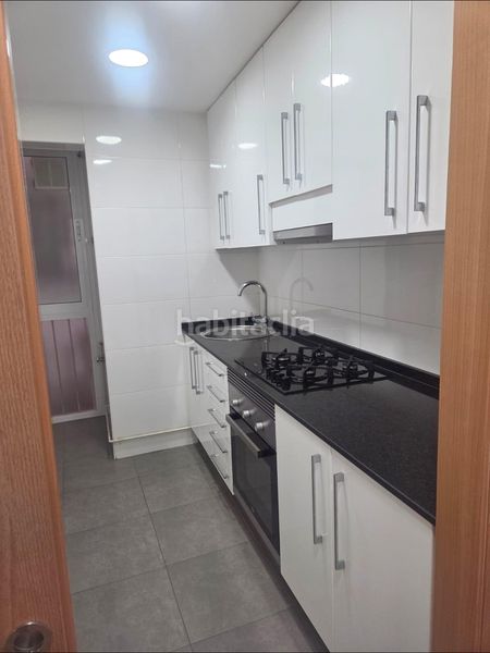 Foto 945cb0e0-f99f-4bbb-a584-6a47357f895f. Pis a Carmel Barcelona