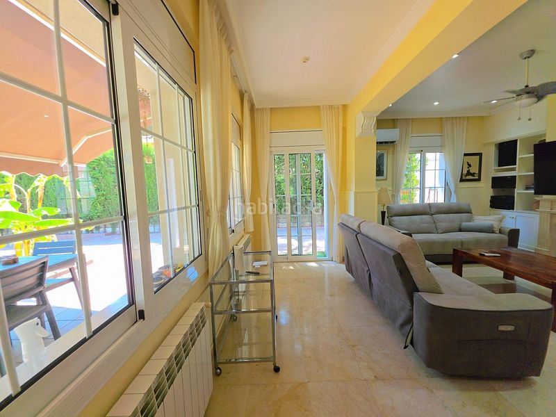 Foto b8c7d2b1-01c1-4ca7-9ad8-47a21cf7e6bb. Maison avec chauffage parking piscine dans La Pineda Castelldefels