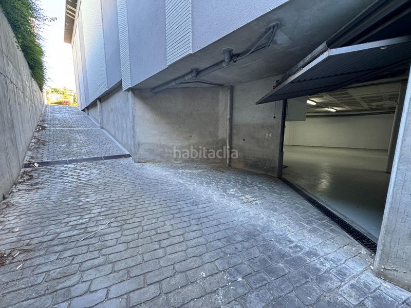 Foto 3d55c9b9-6f7d-478e-8b9b-1a66a4b7925e. Local comercial a Levantina - Montgavina - Quintmar Sitges