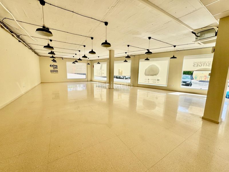 Foto c4e4123e-0cfb-4e0b-8fa3-05fe266eedd0. Local comercial a Levantina - Montgavina - Quintmar Sitges