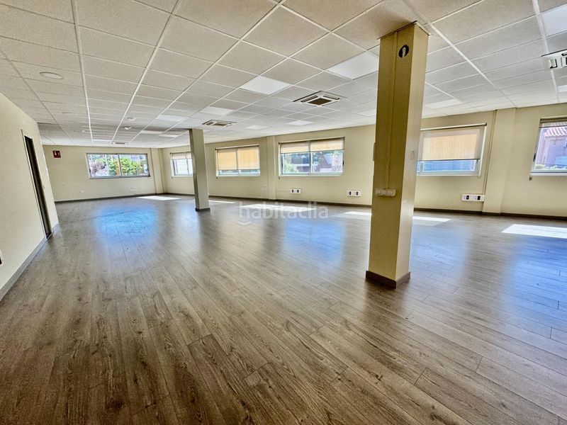 Foto e0b46241-b157-440c-a32f-2a89644c2c6f. Local comercial a Levantina - Montgavina - Quintmar Sitges