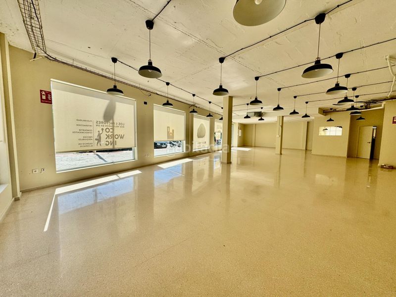 Foto fb1b96f4-3e29-4ebb-8836-fdf712210b2a. Local comercial a Levantina - Montgavina - Quintmar Sitges