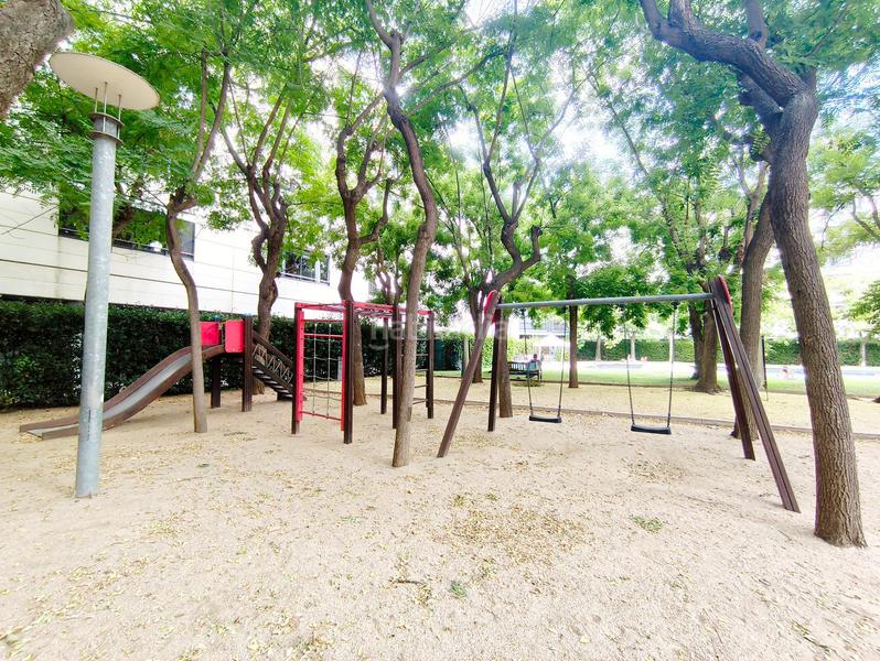 Foto 91d88e31-78ef-44cf-9b00-257606e9eb4e. Attique avec chauffage parking piscine dans La Vila Olímpica del Poblenou Barcelona