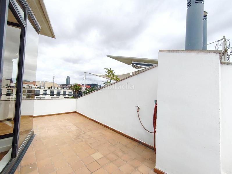 Foto c6eaddcb-4b03-466e-a459-b536c9e94c41. Attique avec chauffage parking piscine dans La Vila Olímpica del Poblenou Barcelona