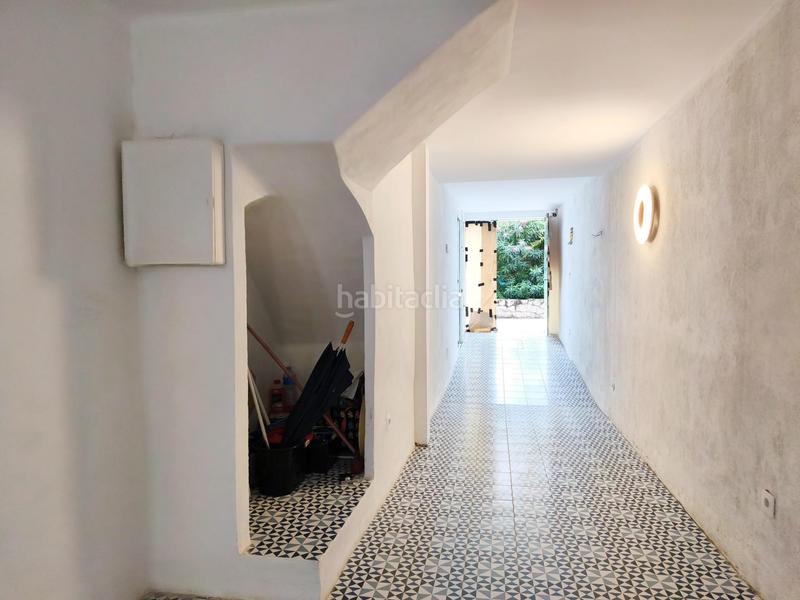 Foto 13327a0a-395d-4caf-bd7c-5080ef6d2399. Local comercial local diáfano en primera línea de mar en Sitges