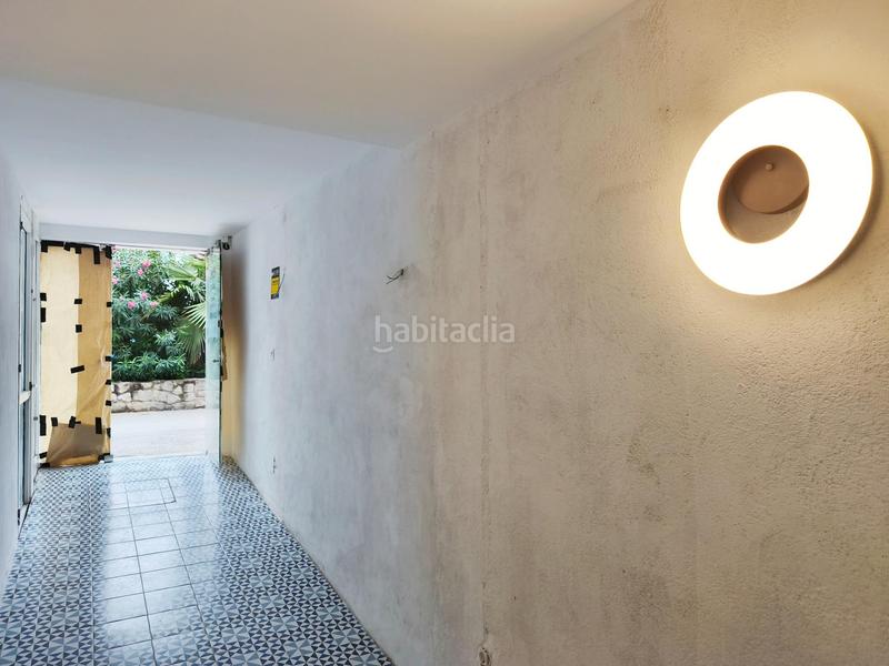 Foto 3c8c5489-e664-4562-8cf7-b287cab53de0. Local comercial local diáfano en primera línea de mar en Sitges