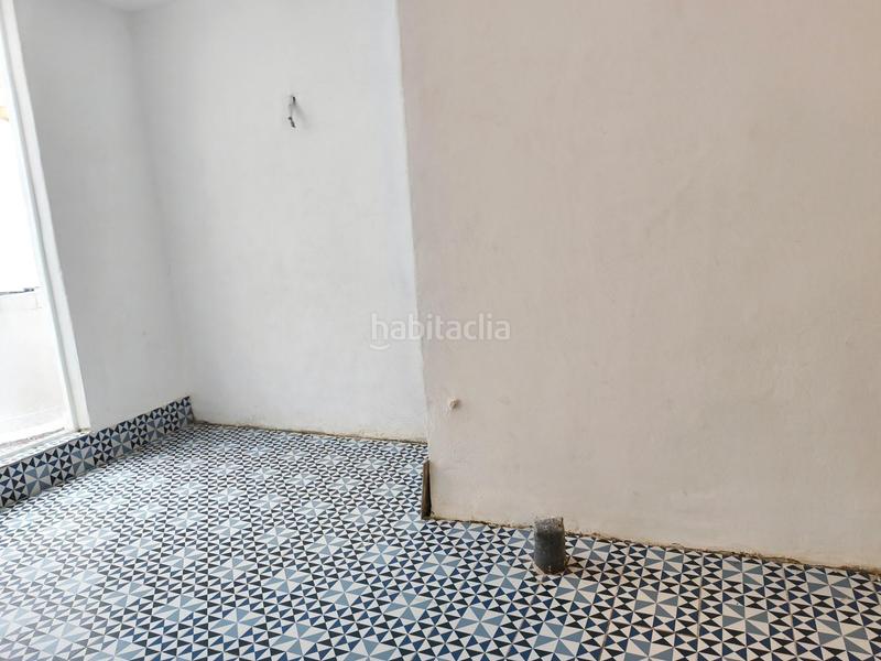 Foto 569aeb1e-7864-4e9f-905d-5145804fd80a. Local comercial local diáfano en primera línea de mar en Sitges