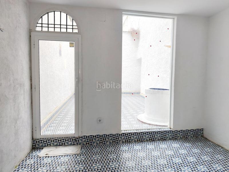 Foto 62e1f76b-cf8b-471f-9abb-631967a8414b. Local comercial local diáfano en primera línea de mar en Sitges