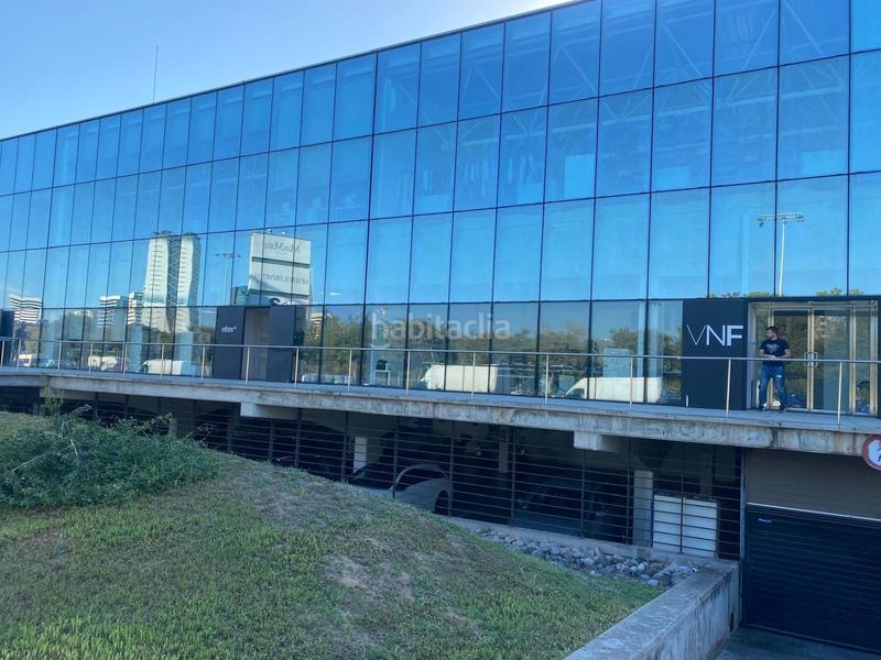 Foto d19a2283-32bc-4ec3-8b12-5c4224680a97. Lloguer nau industrial a La Font d´en Fargues Barcelona