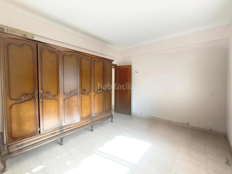 Foto 193b3114-120c-4109-bdc2-d6464e5c3549. Pis a Diagonal-Colomeres Gavà