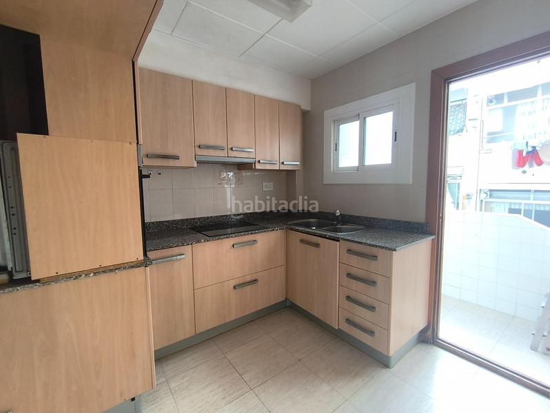 Foto f612ca41-ecc4-49cd-9ce2-31aa9fc58651. Pis a Diagonal-Colomeres Gavà