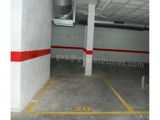 Aparcament cotxe en Asuncion 1. Plaza de aparcamiento