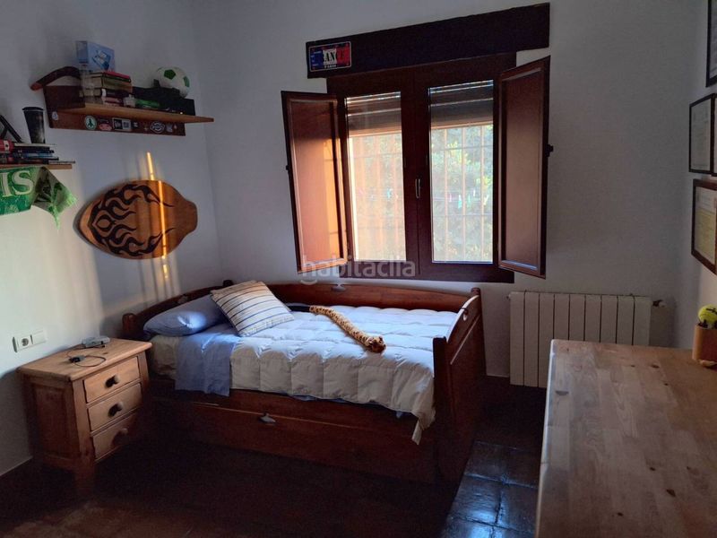 Foto aeb898bf-08d8-463b-a671-7e1ed30e0f71. Chalet in calle dehesilla vieja 21 in Hornachuelos