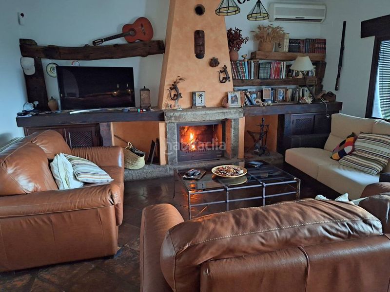 Foto dc2eed56-49f0-4ea8-80b7-920a451b1986. Chalet in calle dehesilla vieja 21 in Hornachuelos