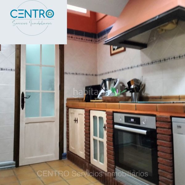 Foto e75eea12-2622-4b3a-99f5-d5377c125829. Casa adossada a San García Algeciras