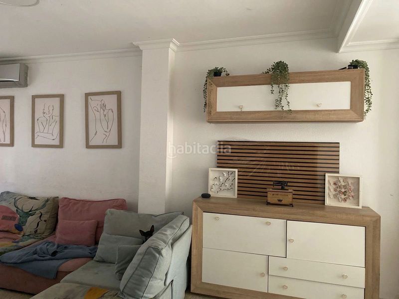 Foto bedb1630-b23f-49fa-9ceb-7d039f6c6a8b. Casa adossada amb calefacció a El Rinconcillo Algeciras