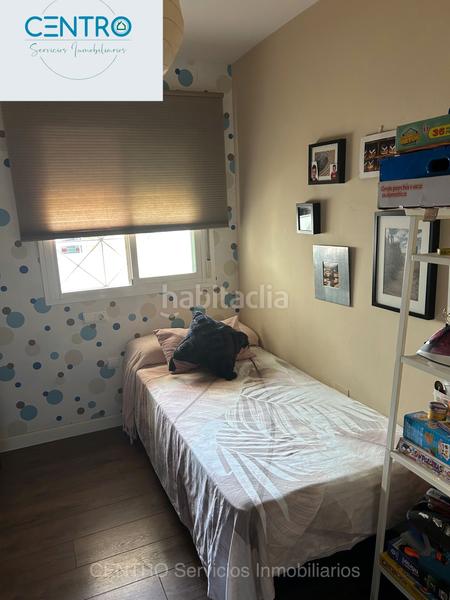 Foto df8f9846-e1ac-452d-82c0-4663cb370c73. Attique avec piscine dans San Bernabé Algeciras