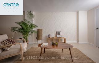 Maison à Casco Antiguo. Se vende bonita casa con encanto recien reformada, a estrenar