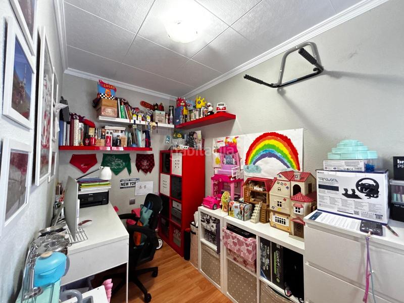 Foto f11b48ca-87ce-4ccb-836b-83342f88186f. Flat with heating in Sanfeliu Hospitalet de Llobregat (L´)