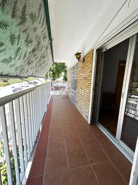 Foto a56870fe-98b6-40e0-bdee-0c177d03153b. Piso precioso piso totalmente exterior en finca de obra vista! en Esplugues de Llobregat