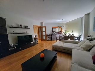 Appartement  Plaa de les dones del txtil. Piso en venta en plaa de les dones