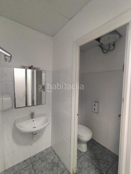 Foto 71ce730b-4431-4ec8-9aa4-3ee4ab3d4caf. Dúplex local comercial sin cedula ideal para hacerte una vivienda en pleno centro de hospitalet!!! en Hospitalet de Llobregat (L´)