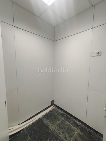 Foto 906d5fb7-55e6-4f05-8626-3d9c1adb1b29. Dúplex local comercial sin cedula ideal para hacerte una vivienda en pleno centro de hospitalet!!! en Hospitalet de Llobregat (L´)