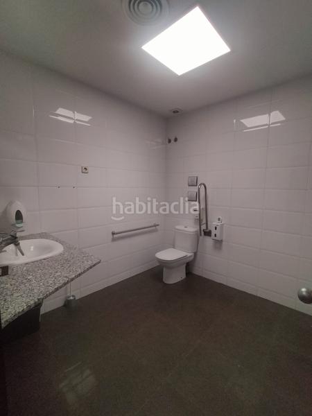 Foto f75ec295-f9ad-4c73-8239-bae7719777bf. Dúplex local comercial sin cedula ideal para hacerte una vivienda en pleno centro de hospitalet!!! en Hospitalet de Llobregat (L´)