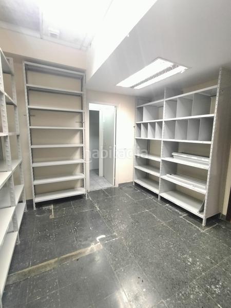 Foto f86b97dd-b887-43ed-a11c-a49237f0ed40. Dúplex local comercial sin cedula ideal para hacerte una vivienda en pleno centro de hospitalet!!! en Hospitalet de Llobregat (L´)