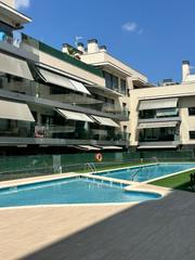 Appartamento in Els Canons - Les Orioles - Can Paulet. Luminoso piso con dos terrazas en finca semi nueva con piscina y