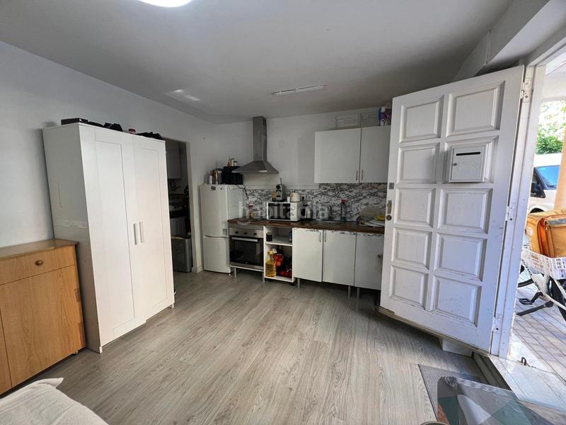 Foto 34e1c8b2-ddb8-45bc-ac22-5345f7b5b2f8. Piso local vivienda ideal para parejas o inversores. en Hospitalet de Llobregat (L´)