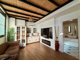 Appartement à Marianao. Dúplex de ensueño en sant boi  moderno, luminoso y con ubicación