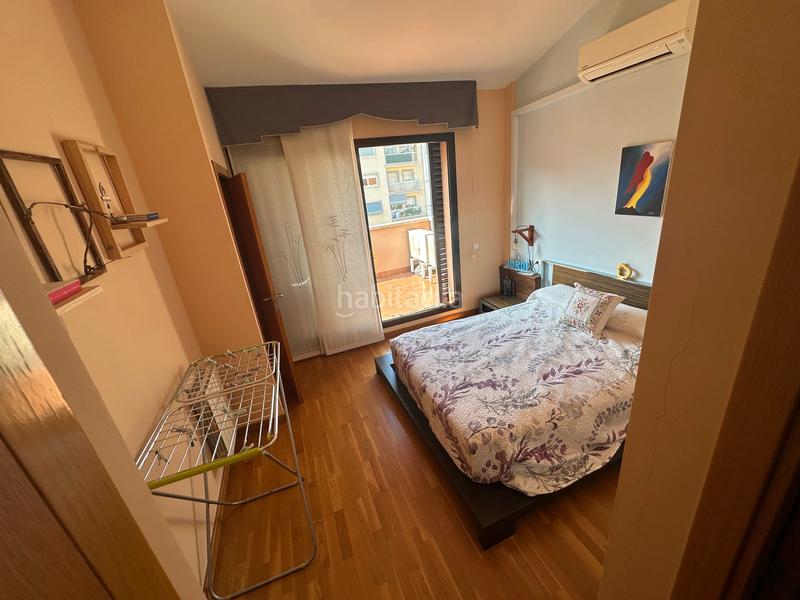 Foto aec6f915-4016-42d7-8b6c-f0976fed0561. Reihenhaus mit heizung parking in Centre Viladecans