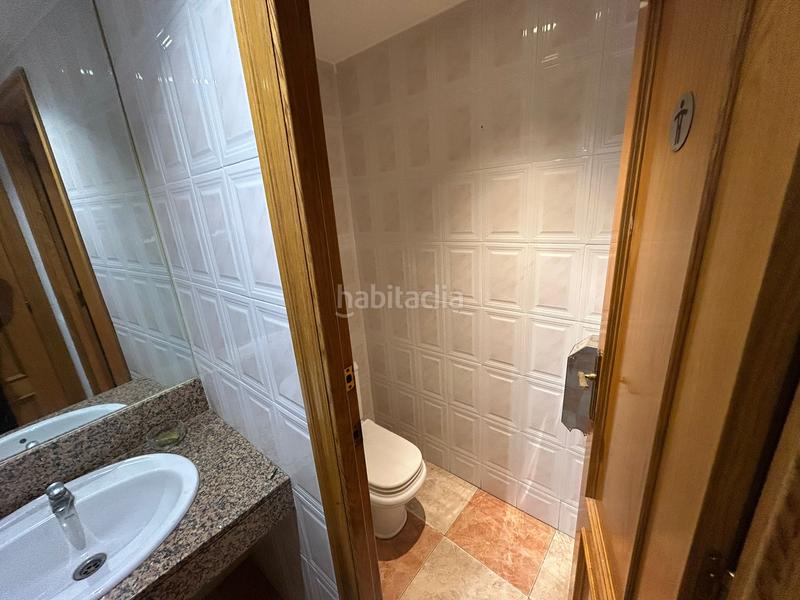 Foto 20b949a2-9028-4647-80e3-a1c00c6081a9. Business premise in La Gavarra Cornellà de Llobregat