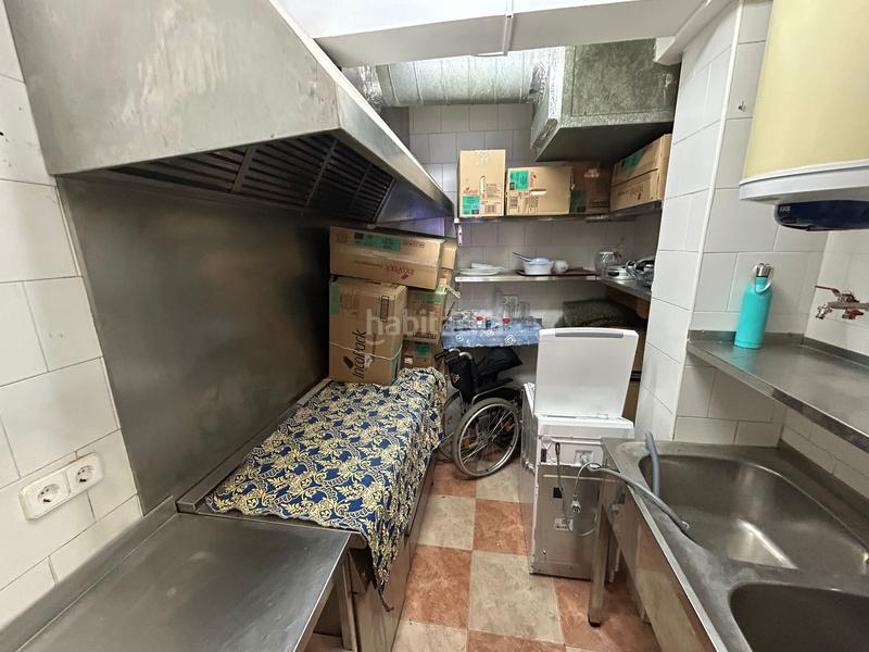 Foto 4d2a6832-44ae-4187-b453-450af9d8b689. Local comercial en La Gavarra Cornellà de Llobregat