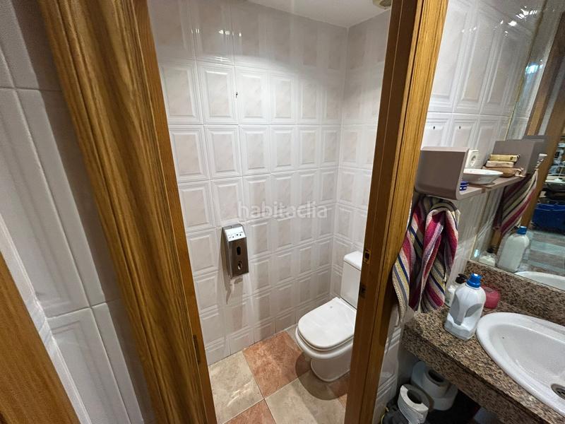 Foto 7368cefe-86f5-41c0-ac30-e2a52190e550. Local comercial en La Gavarra Cornellà de Llobregat