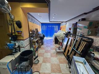 Local Comercial en La Gavarra