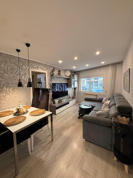 Foto e179945a-6e92-4bf4-9de5-98b0afd5ff6d. Flat with heating in Marianao Sant Boi de Llobregat