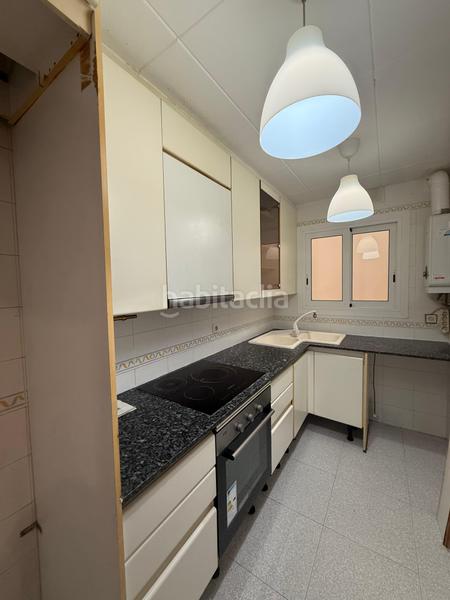 Foto 3e587a2b-540a-48ac-bc11-310fd3d3bab9. Piso  en ronda sant ramon en Marianao Sant Boi de Llobregat