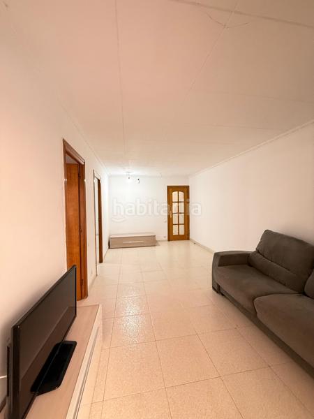 Foto f34e4321-6dc7-4c00-bdf5-2f92e8848715. Piso  en ronda sant ramon en Marianao Sant Boi de Llobregat